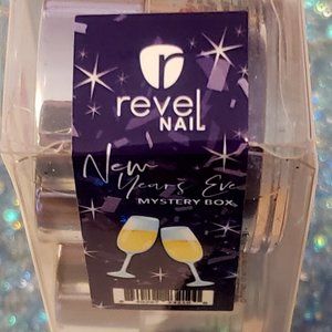 NWT Sealed Revel Nails NYE Mystery Box - 5 dip powders (0.5oz jars)